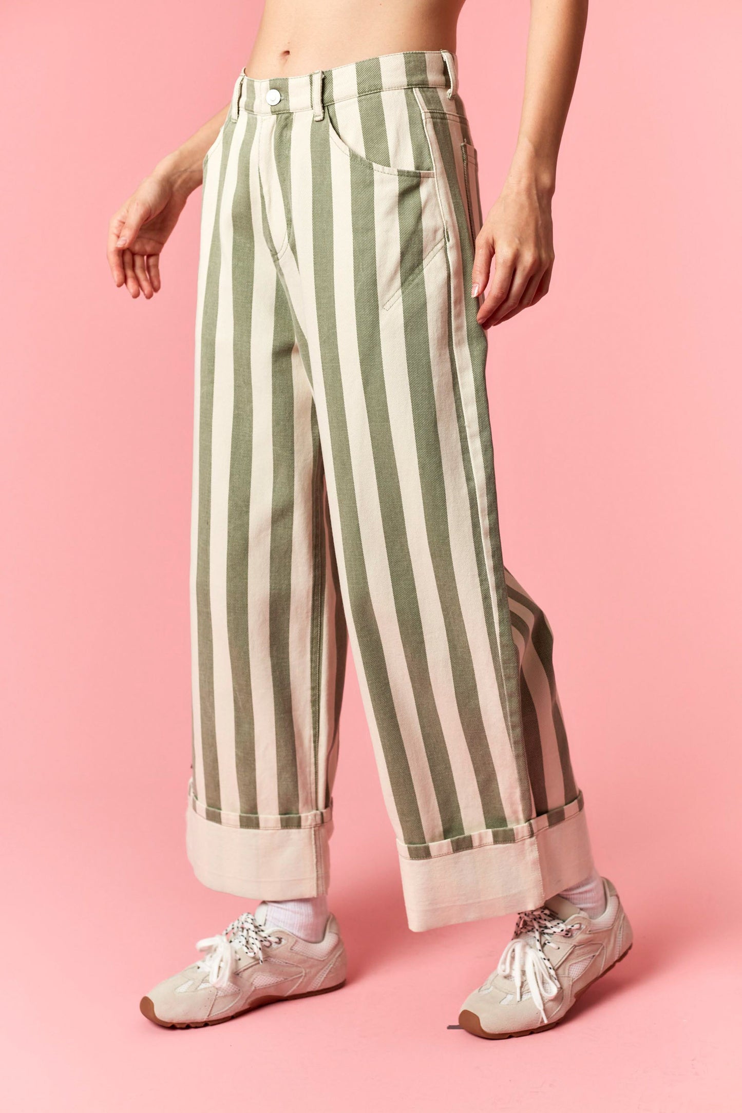 SAGE STRIPED ROLL UP BARREL JEANS
