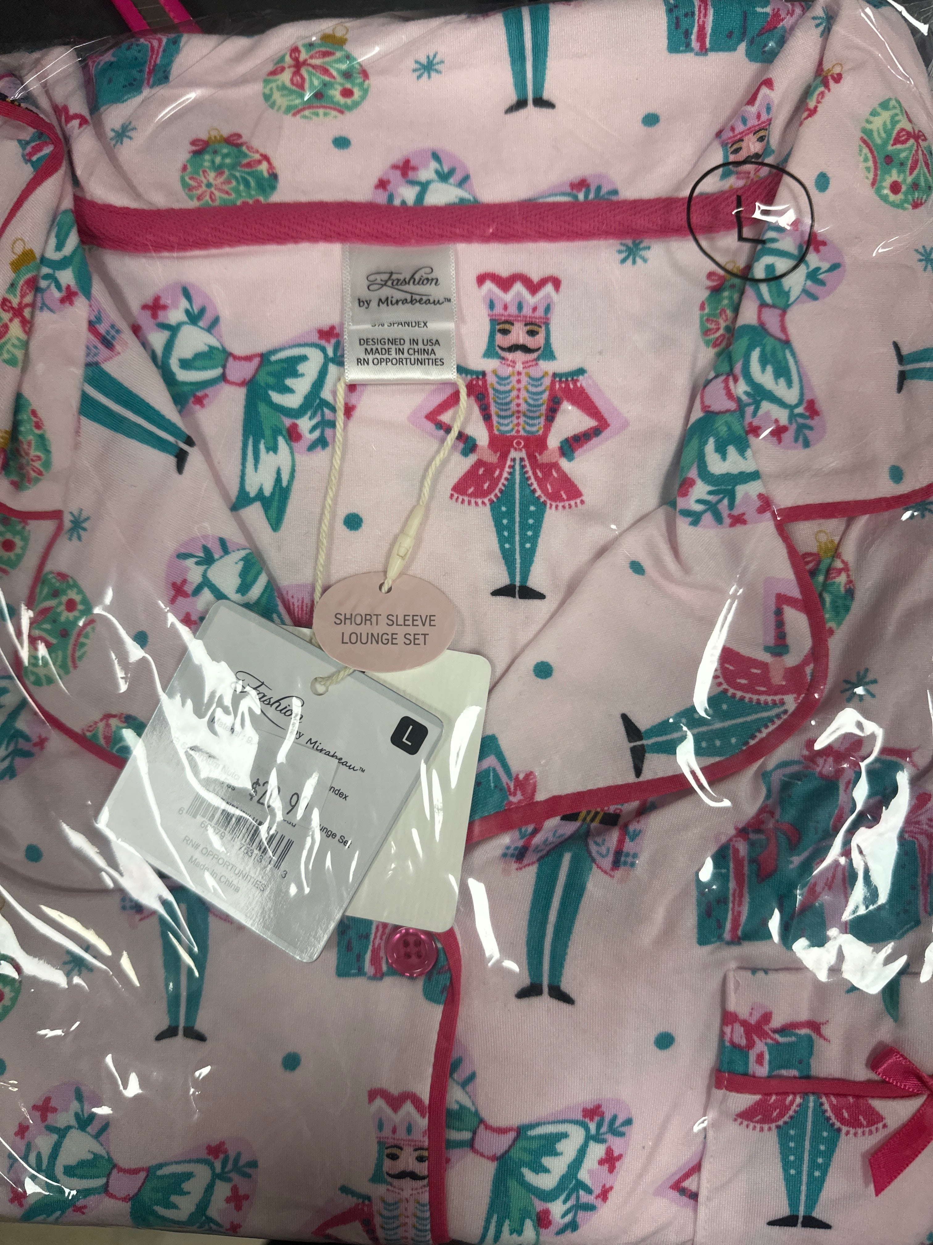 EL SUGARPLUM NUTCRACKER SHORT SLEEVE LOUNGE SET