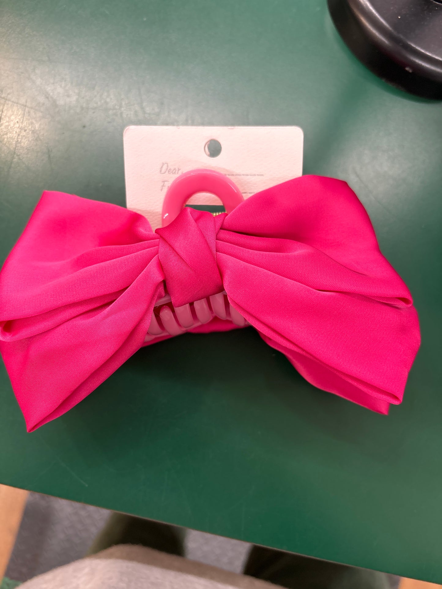 CLAW CLIP W/BOW - FUCHSIA