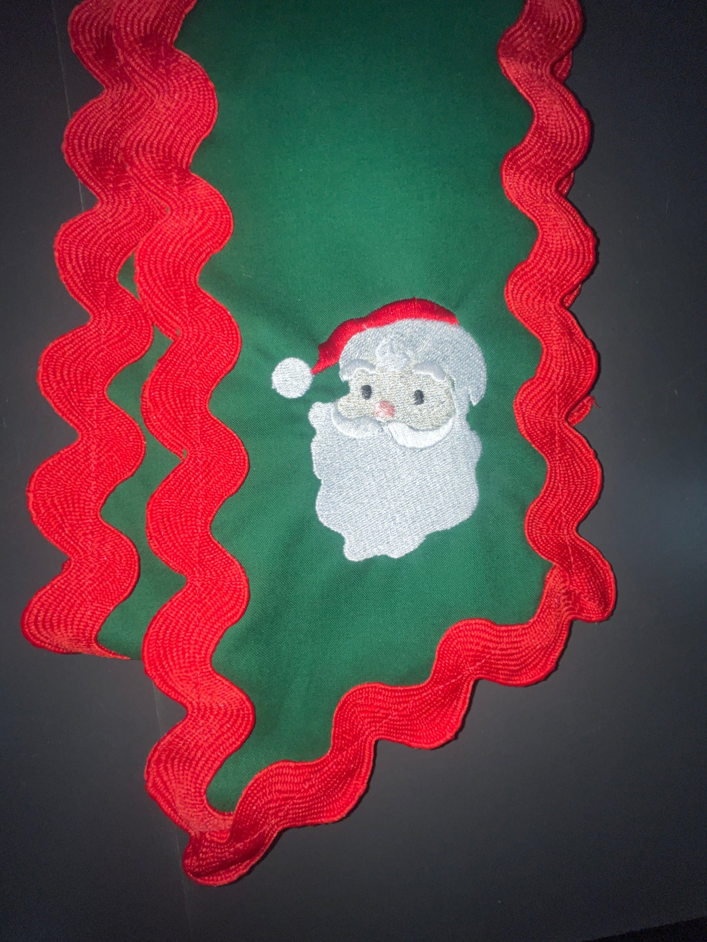 HOLIDAY WREATH SASH