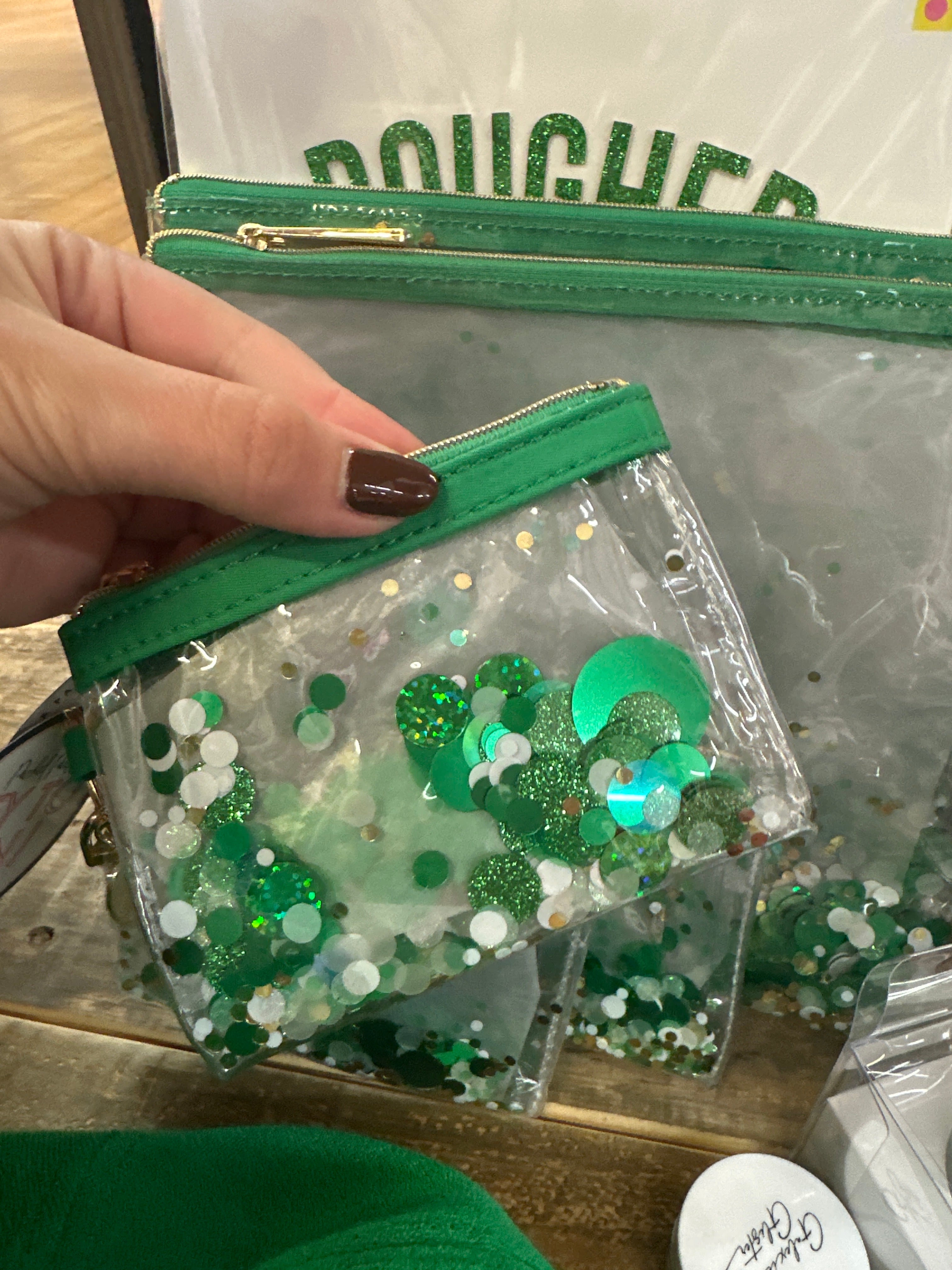 KEYCHAIN WALLET - GREEN WITH ENVY