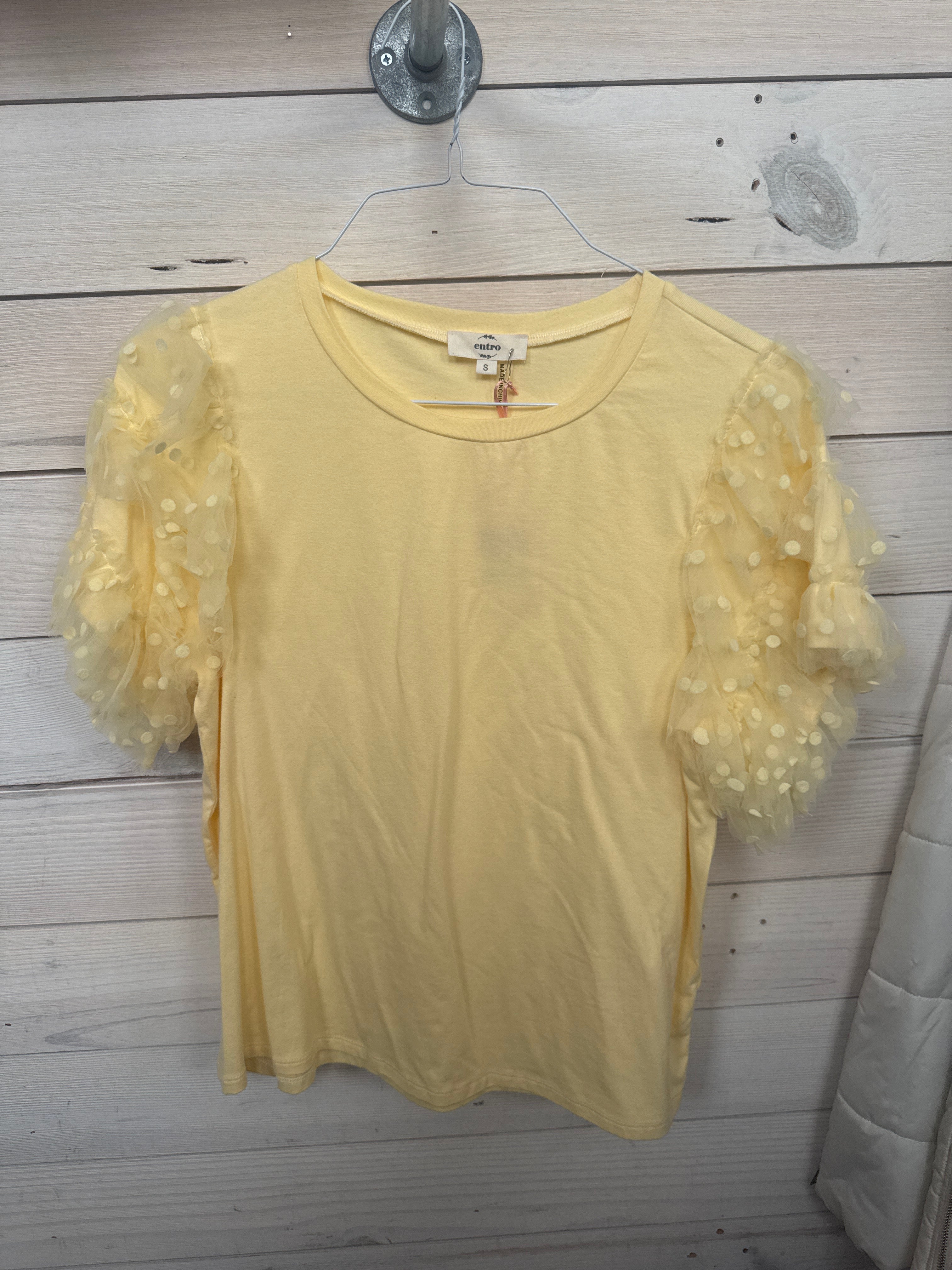 PASTEL YELLOW BLOUSE WITH FLUTTER SLEEVES