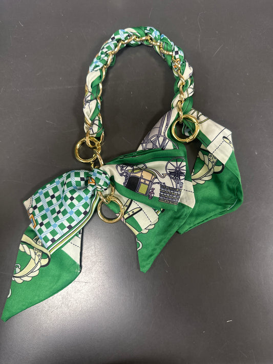 PURSE CHAIN W/SCARF & BOW