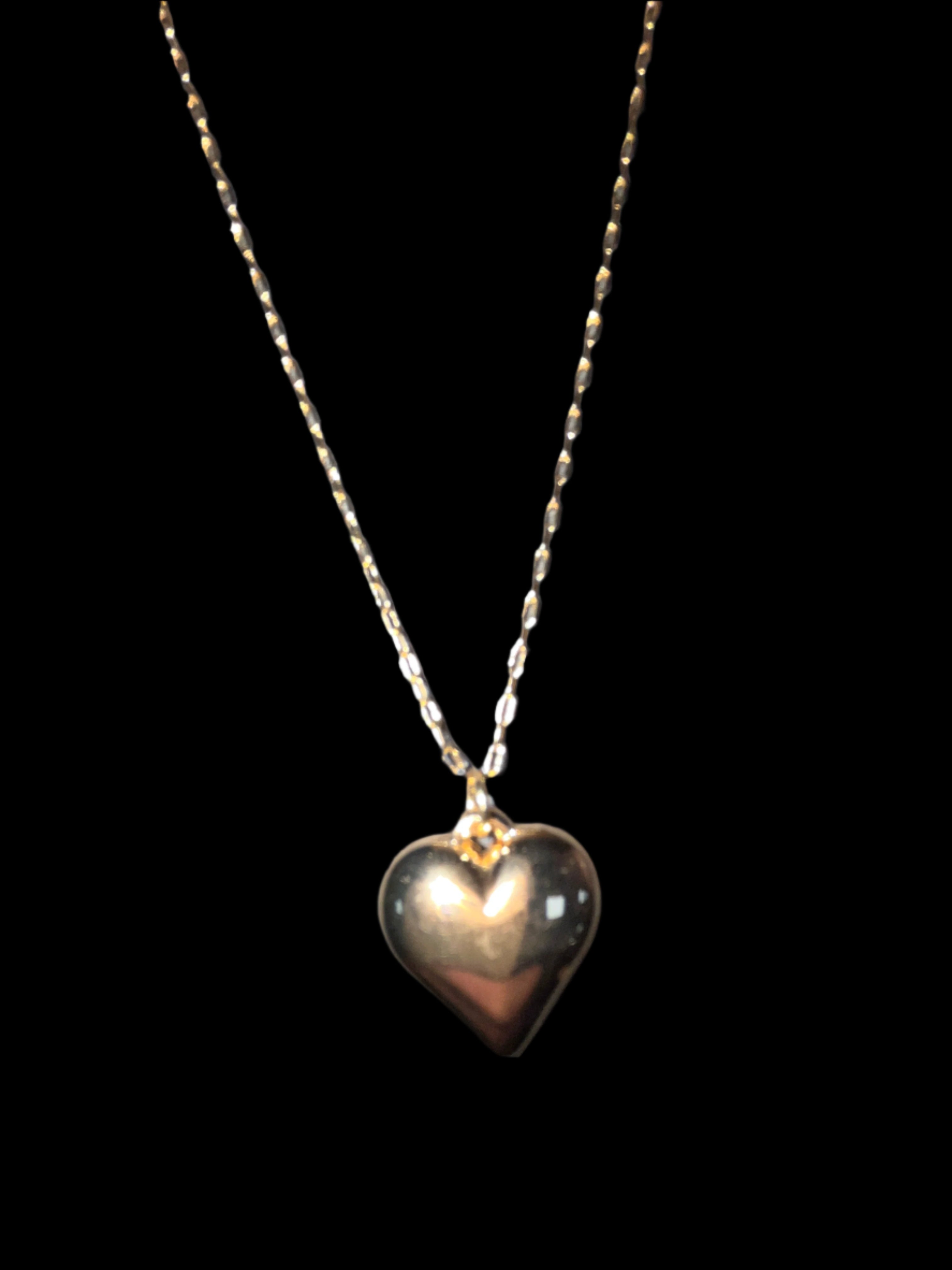 GOLD PUFFY HEART NECKLACE