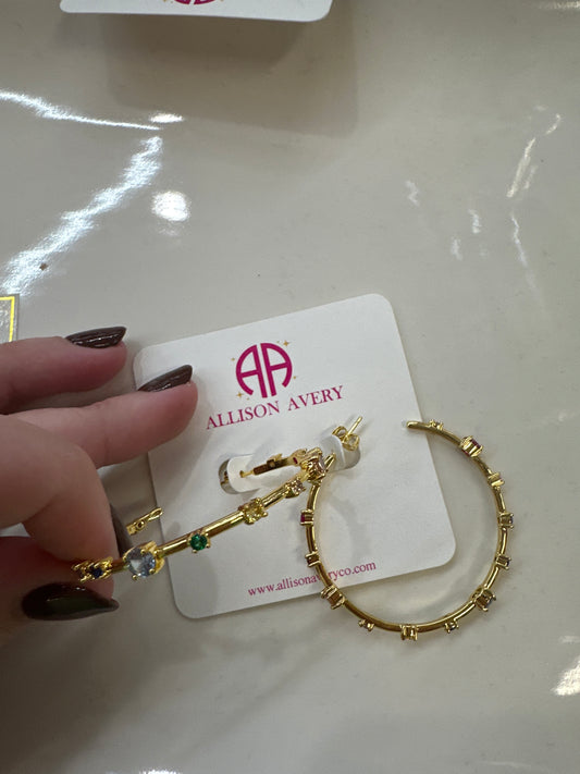 MAGIC HOOPS EARRINGS - MULTI