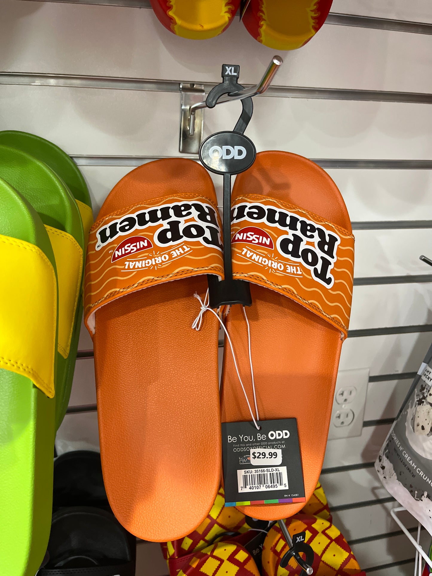 ODD SLIDES - TOP RAMEN - XL