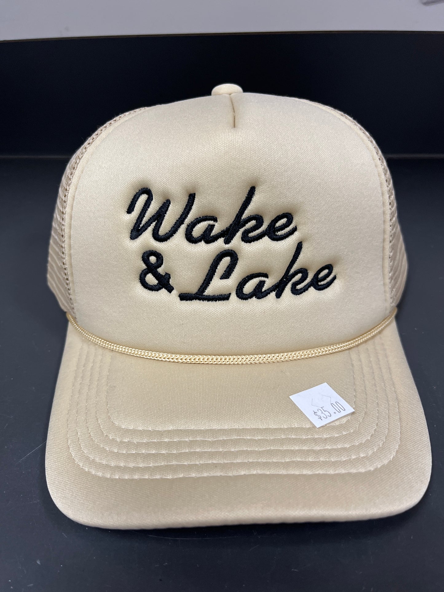 WAKE & LAKE HAT