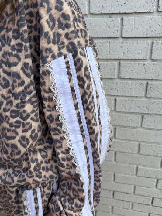 LEOPARD FRENCH TERRY LACE CONTRAST 2PC SWEAT SET