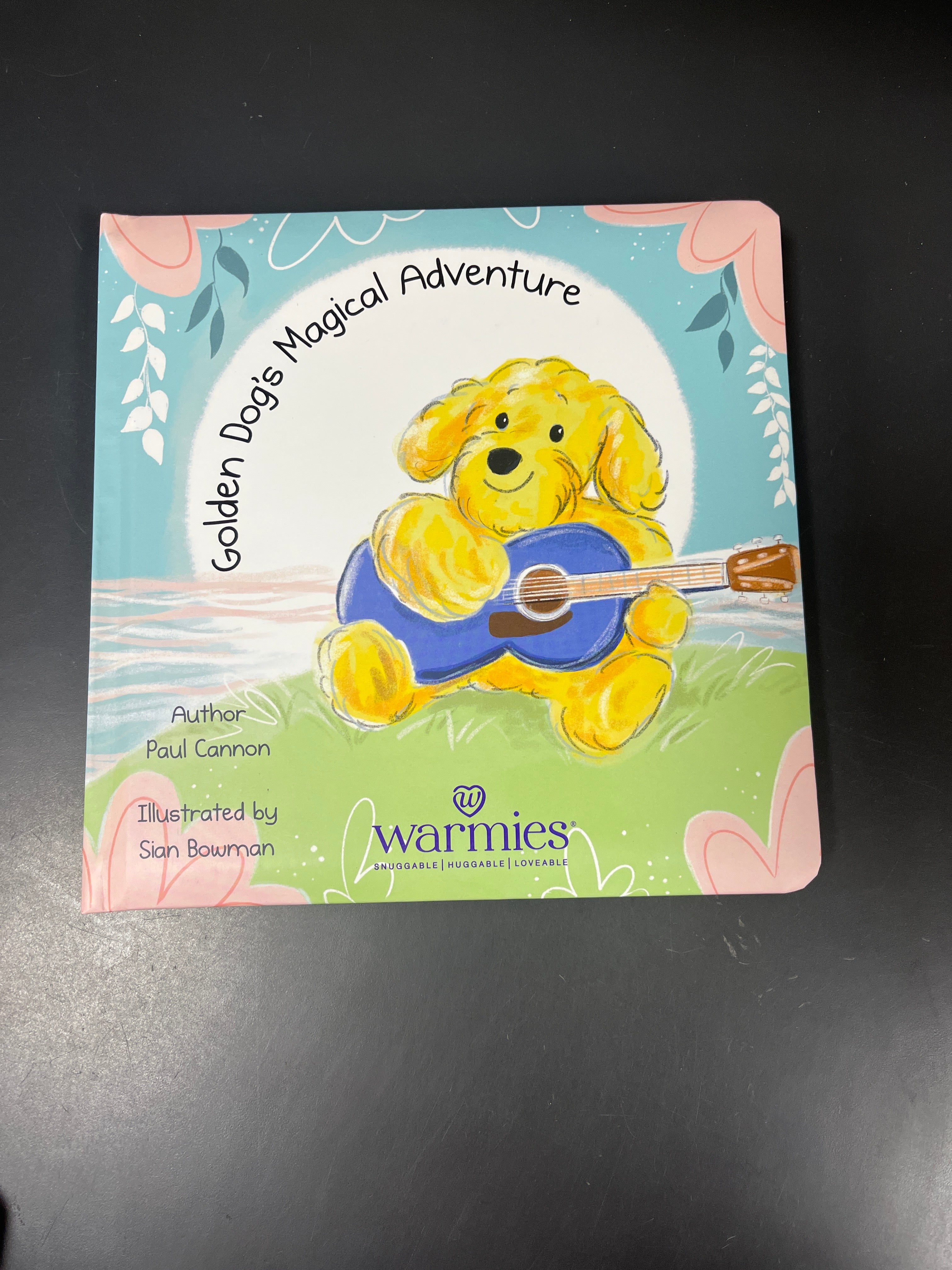 WARMIES BOOK - GOLDEN DOG'S MAGICAL ADVENTURE