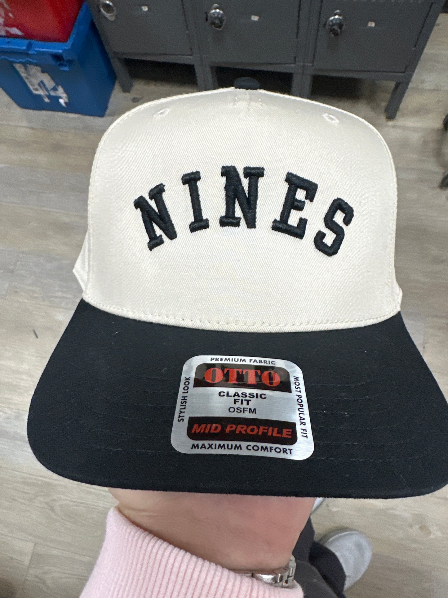 BLACK/IVORY HAT - NINES