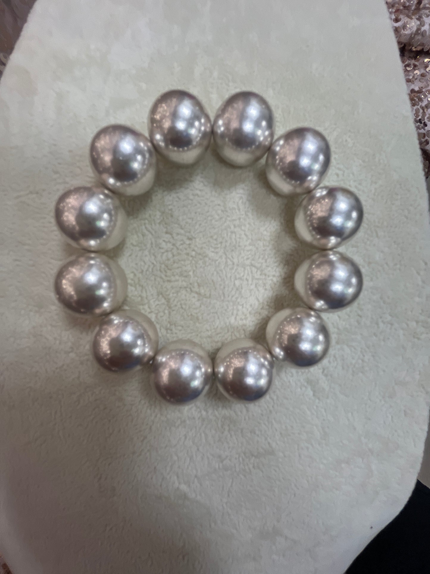 OVERSIZED BEADED BRACELET - SILVER