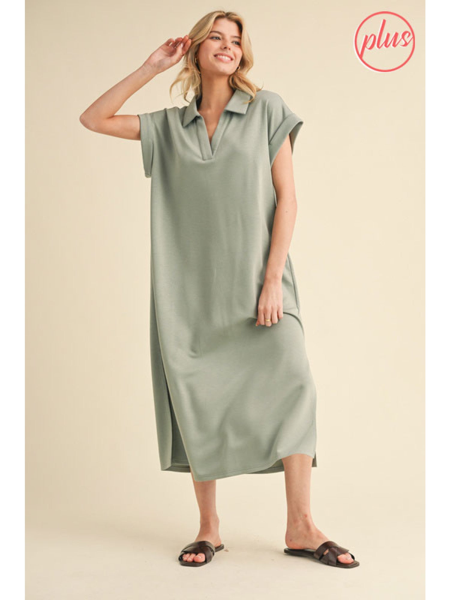MIDI DRESS W/OPEN COLLAR AND SIDE SPLIT DETAIL