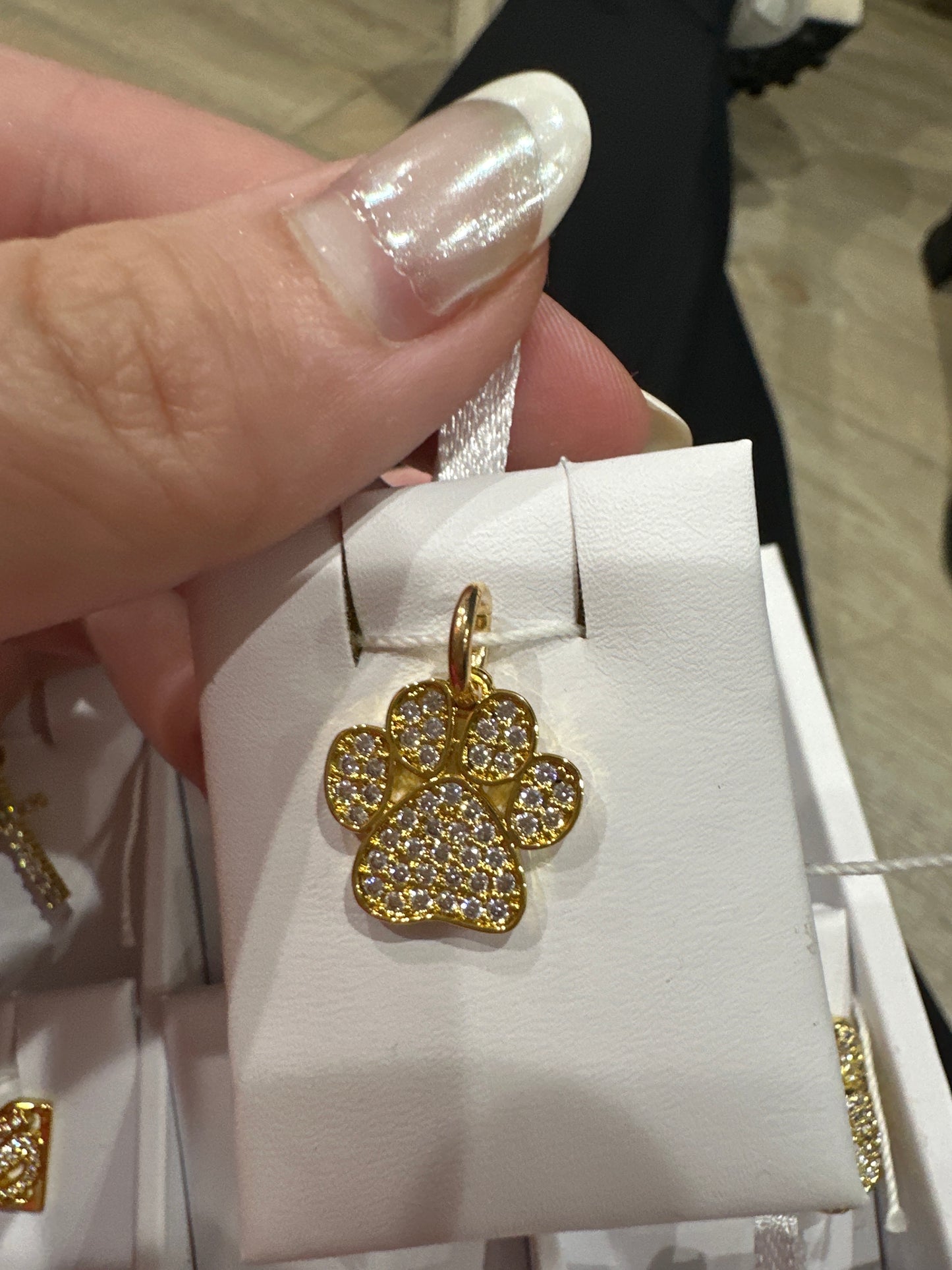 GODDESS CHARM - PAW PRINT