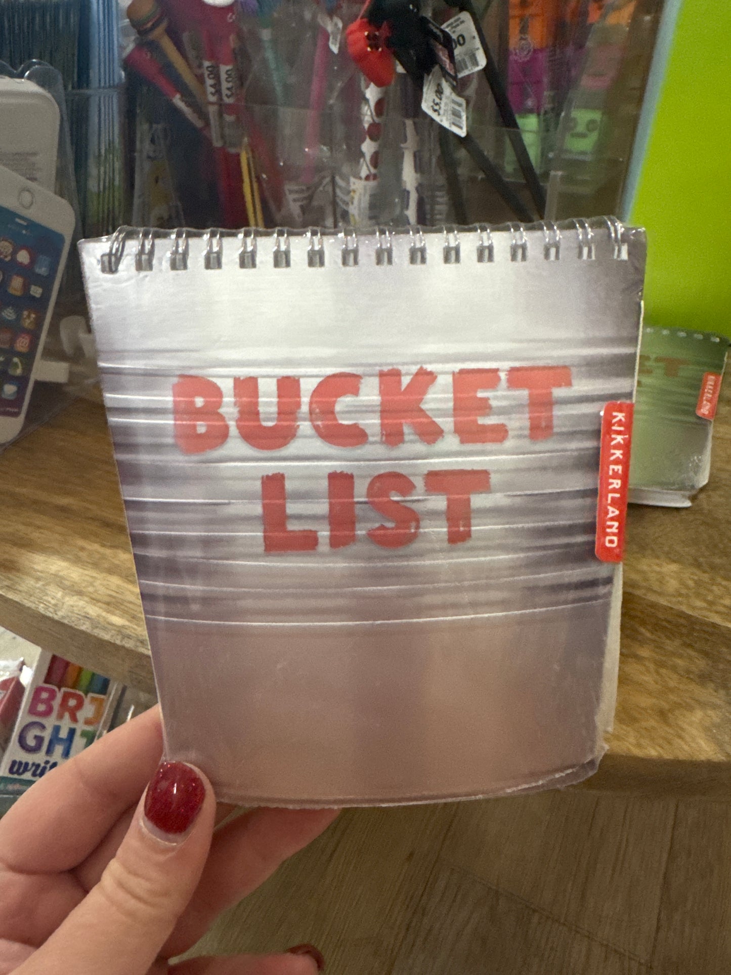 BUCKET LIST NOTEPAD