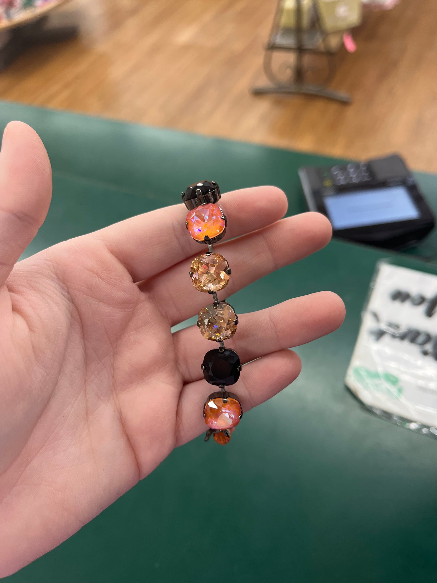 BLK LG BRCLT - BLK, ORNG, PEACH STONES