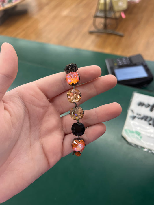 BLK LG BRCLT - BLK, ORNG, PEACH STONES