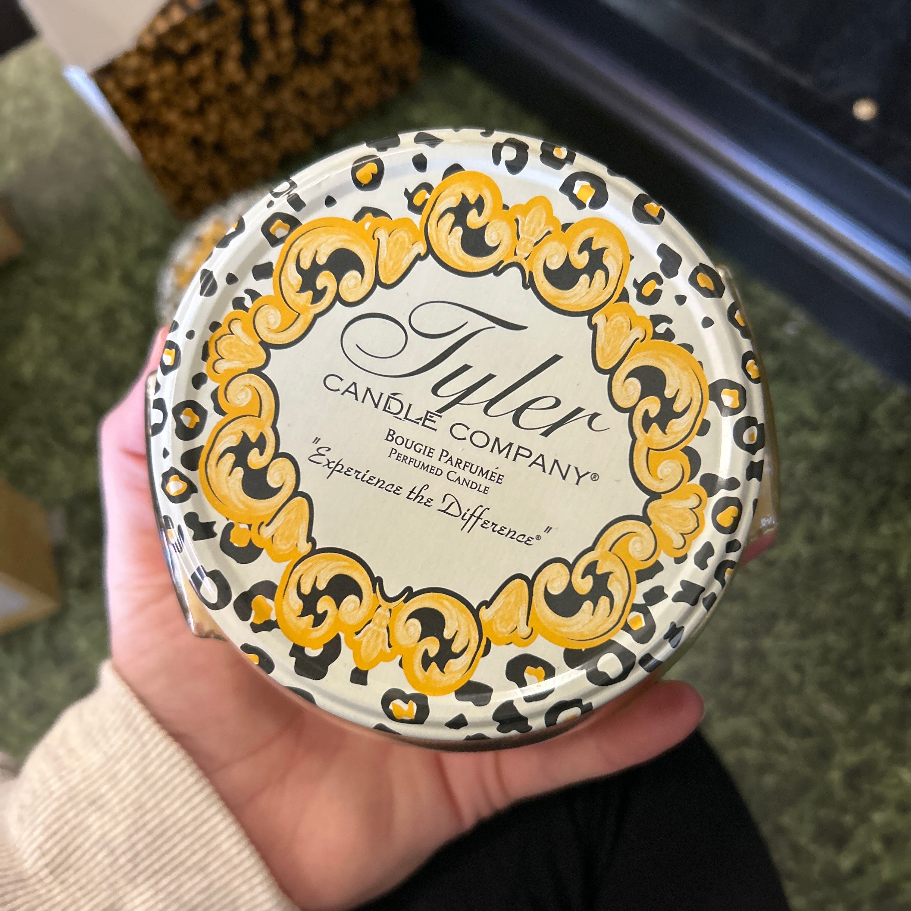 EGGNOG TYLER CANDLE 22 oz