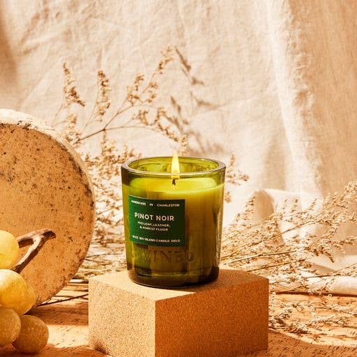 PINOT NOIR CANDLE - 6OZ