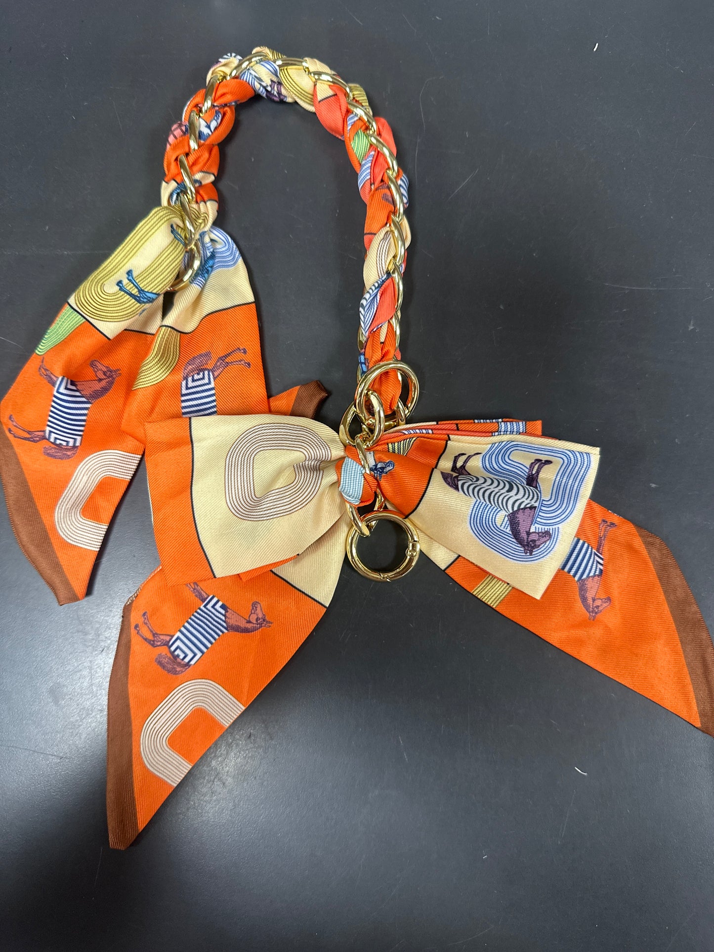 PURSE CHAIN W/SCARF & BOW