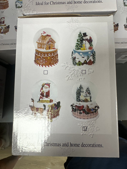 MUSICAL FESTIVE FRIENDS WATER GLOBE - ASSORTMENT