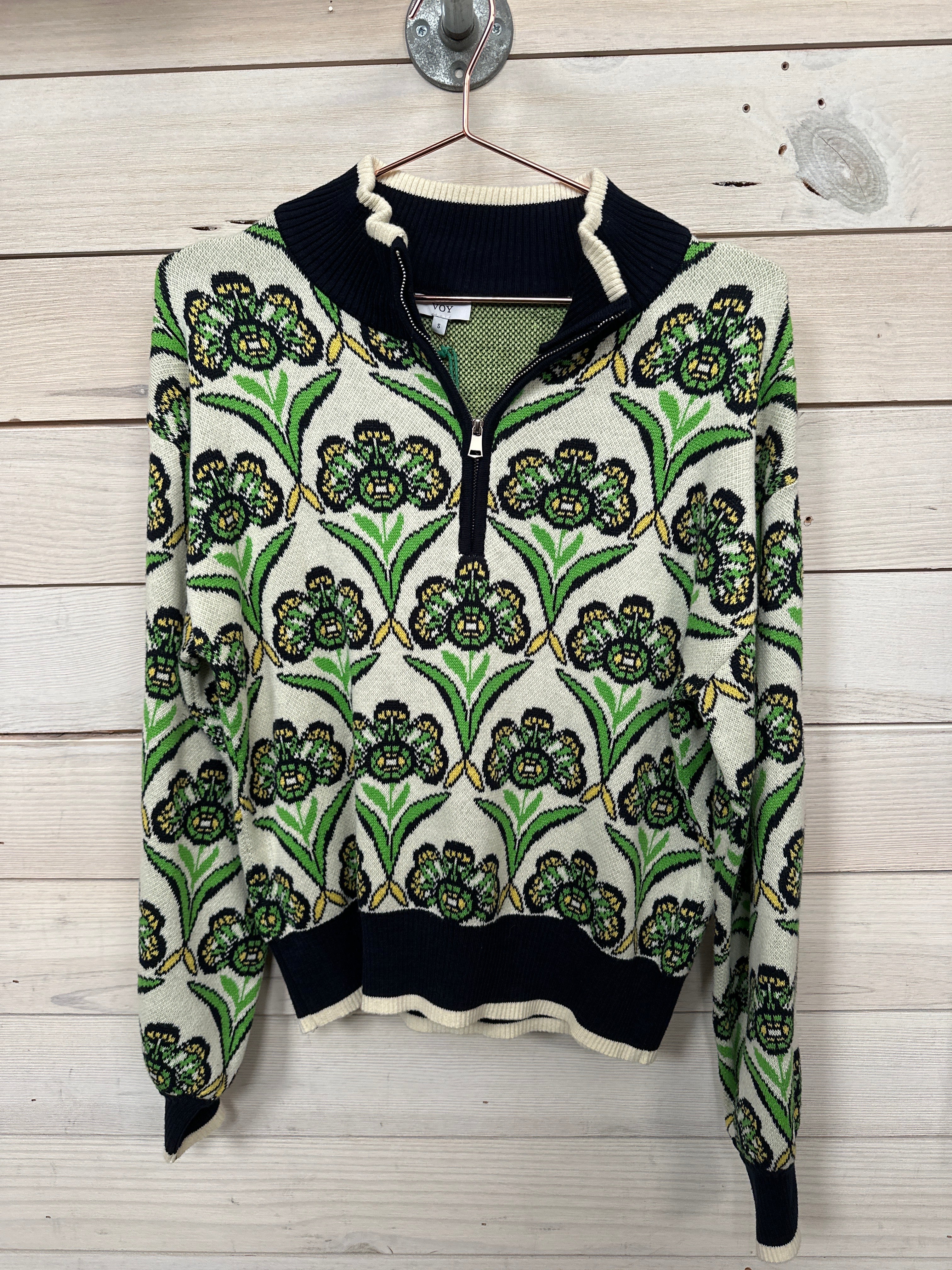 QUARTER ZIP SWEATER W/FLORAL DETAIL