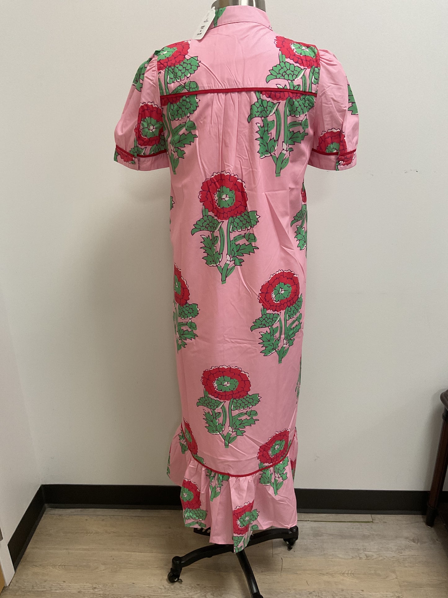 PINK MAXI DRESS WITH RED FLORAL