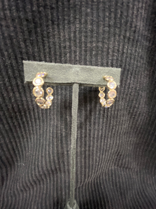 GOLD ROUND CRYSTAL HOOP EARRINGS