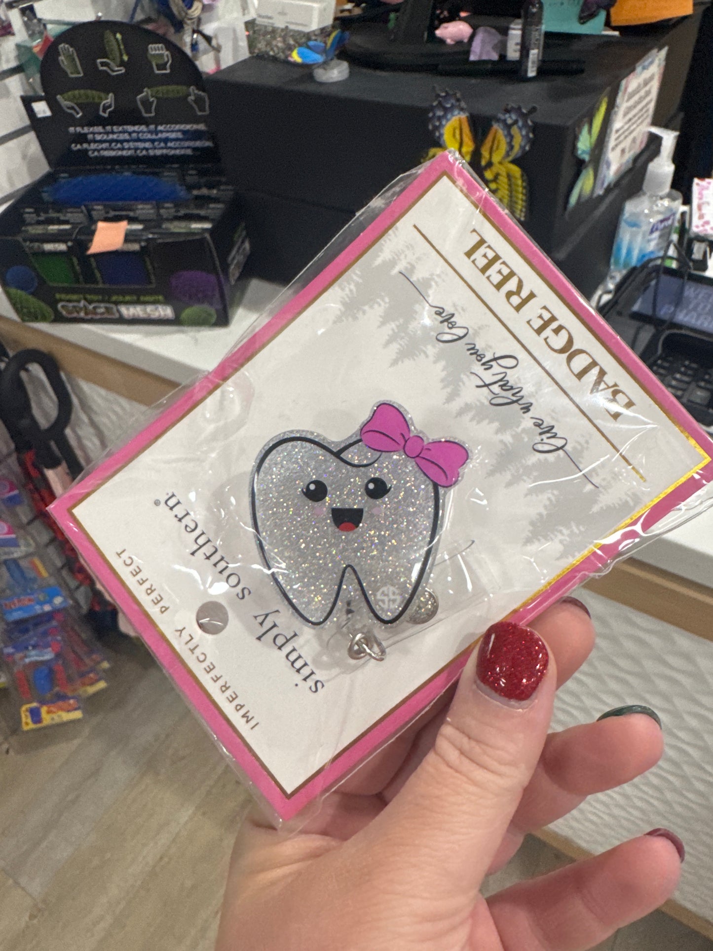 BADGE REEL - TOOTH