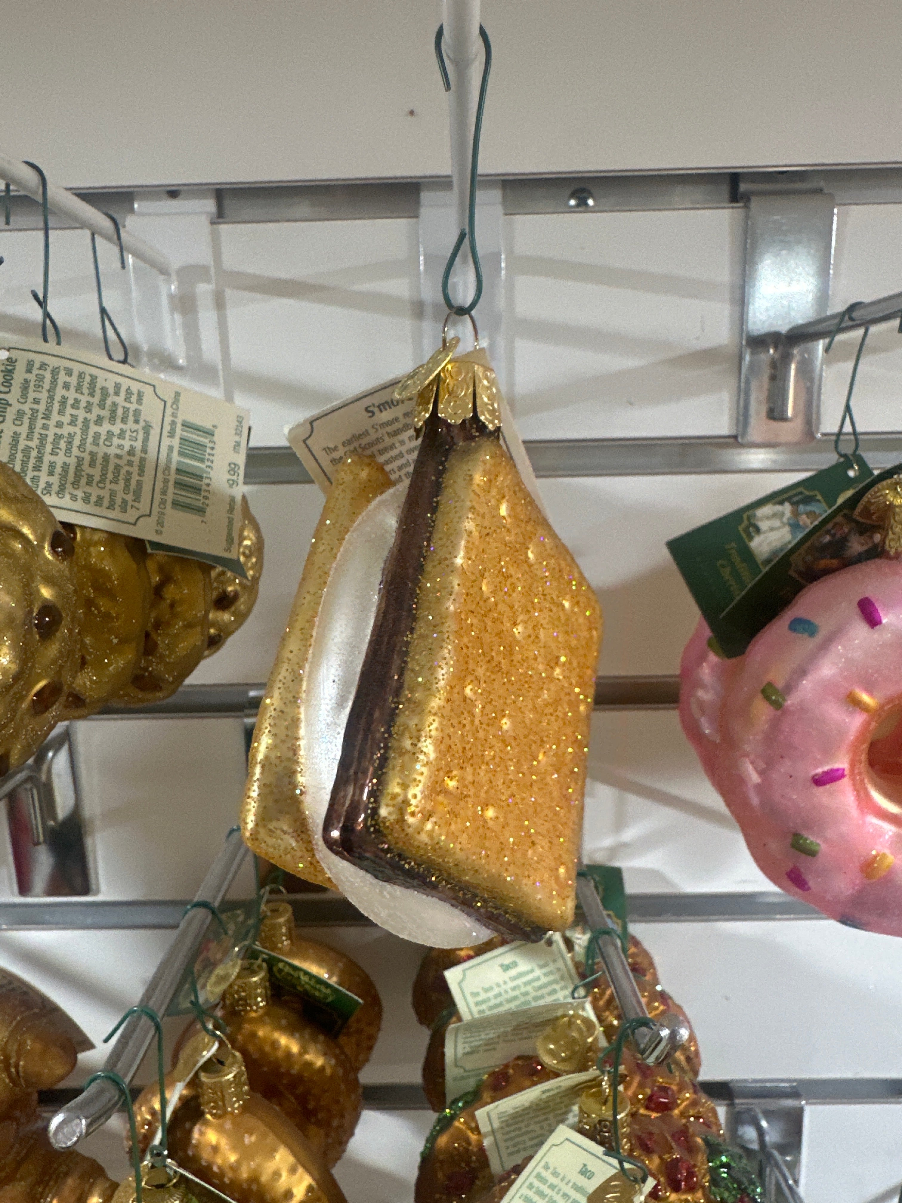CHRISTMAS ORNAMENT - SMORE