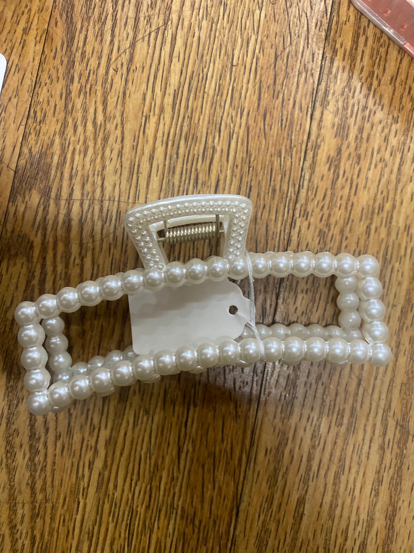 PHOEBE - PEARL RECTANGLE HAIR CLIP