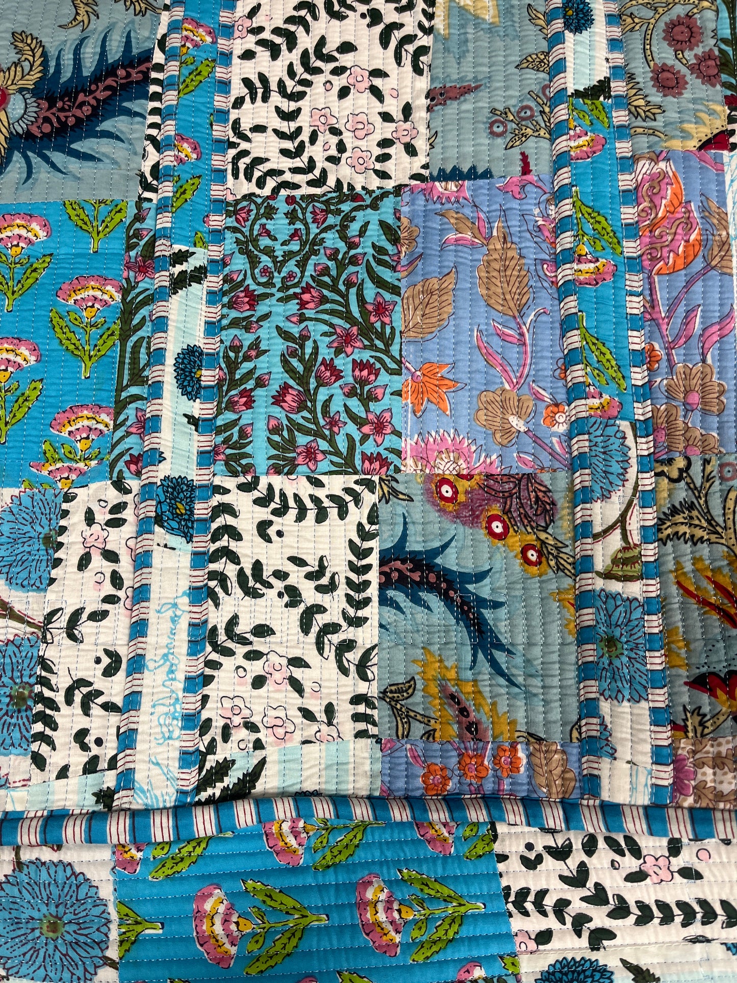QUILTED TOTE BAGS - XL