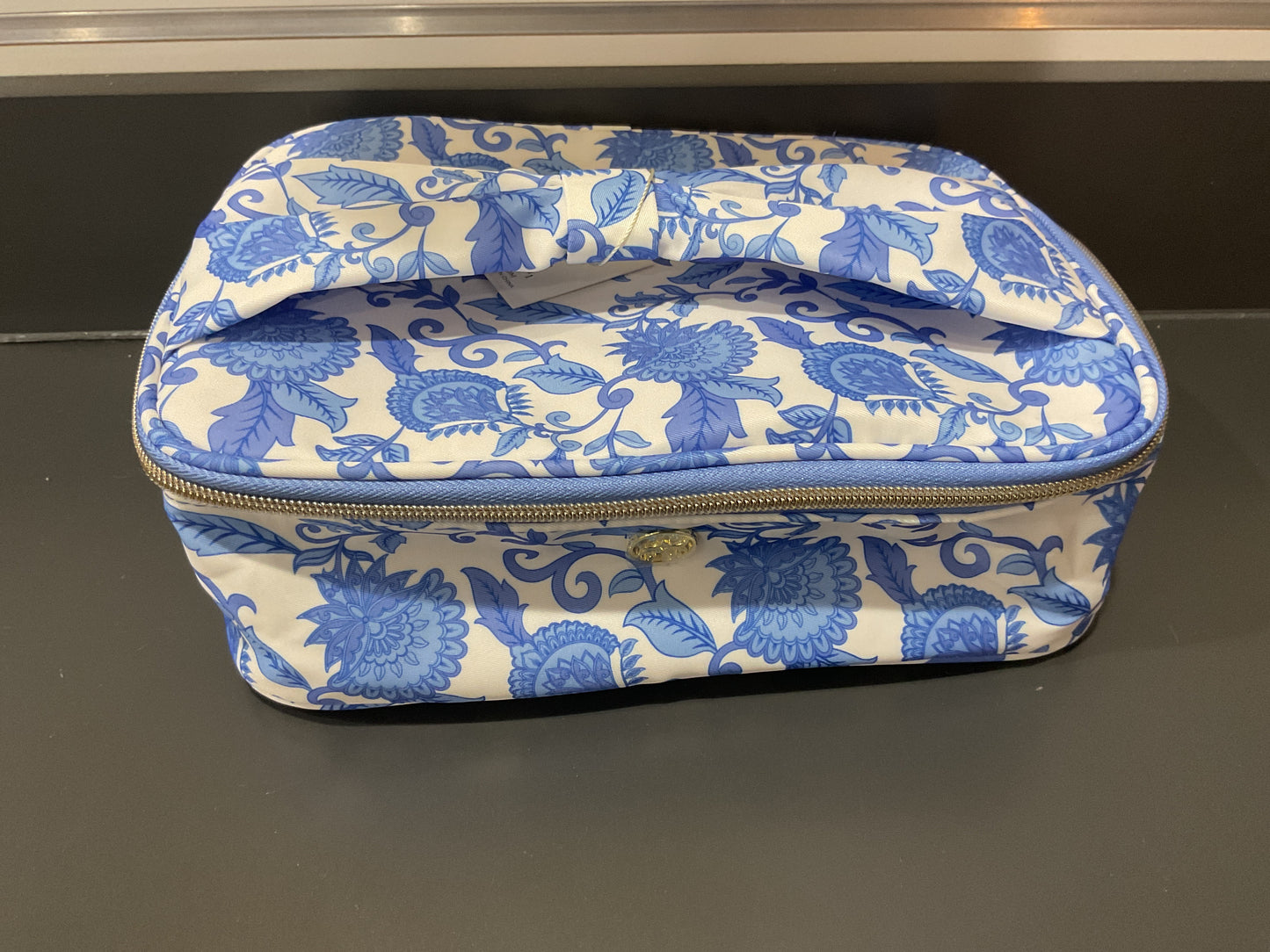 MAKE ME BLUSH PORCELAIN VINES COSMETIC BAG