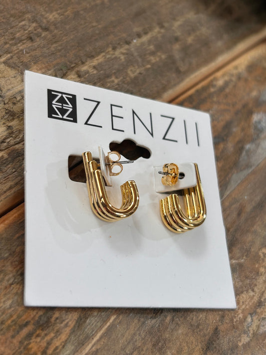TRIPLE HOOK HUGGIE EARRINGS - GOLD