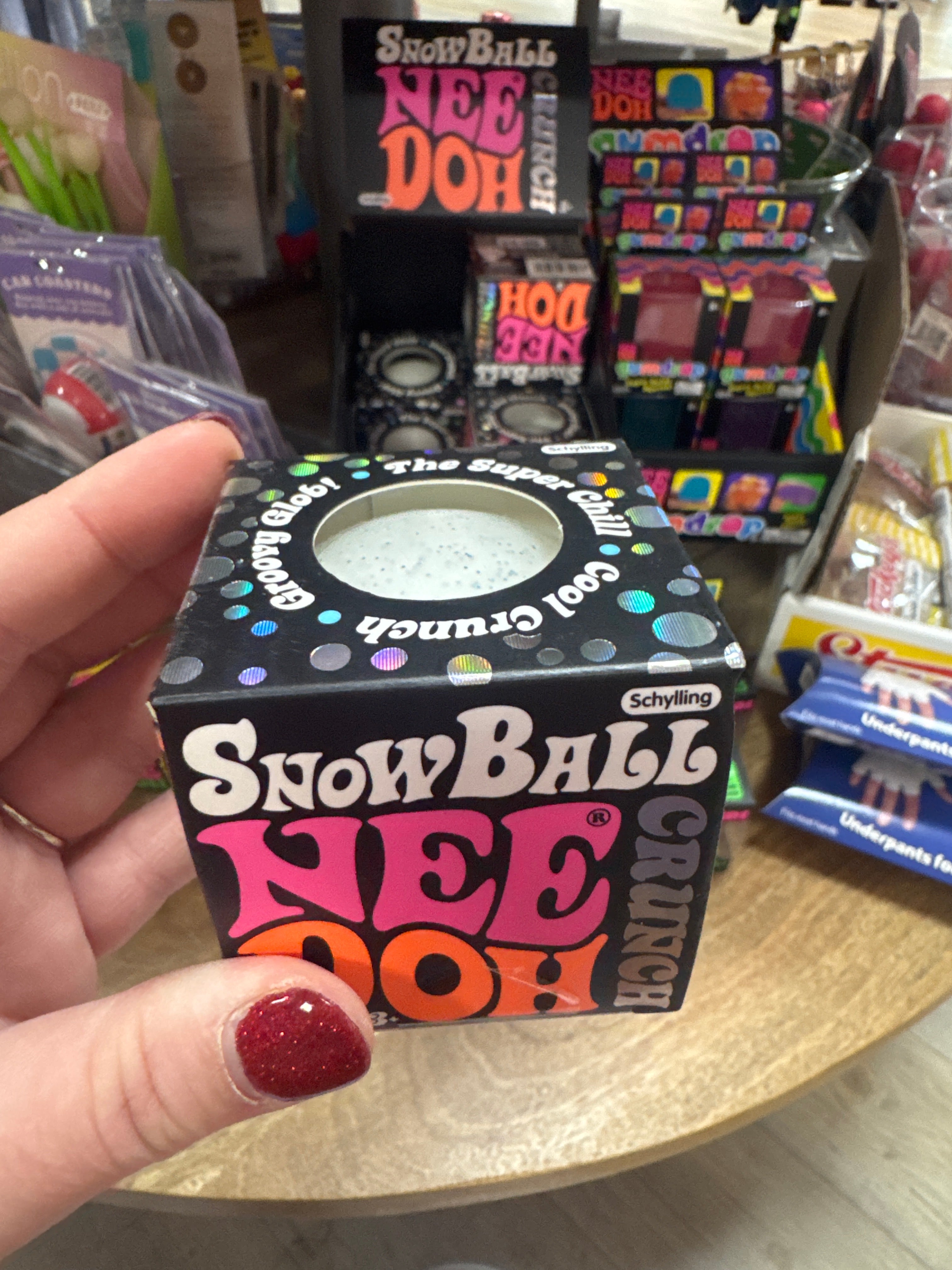 SNOWBALL CRUNCH NEEDOH