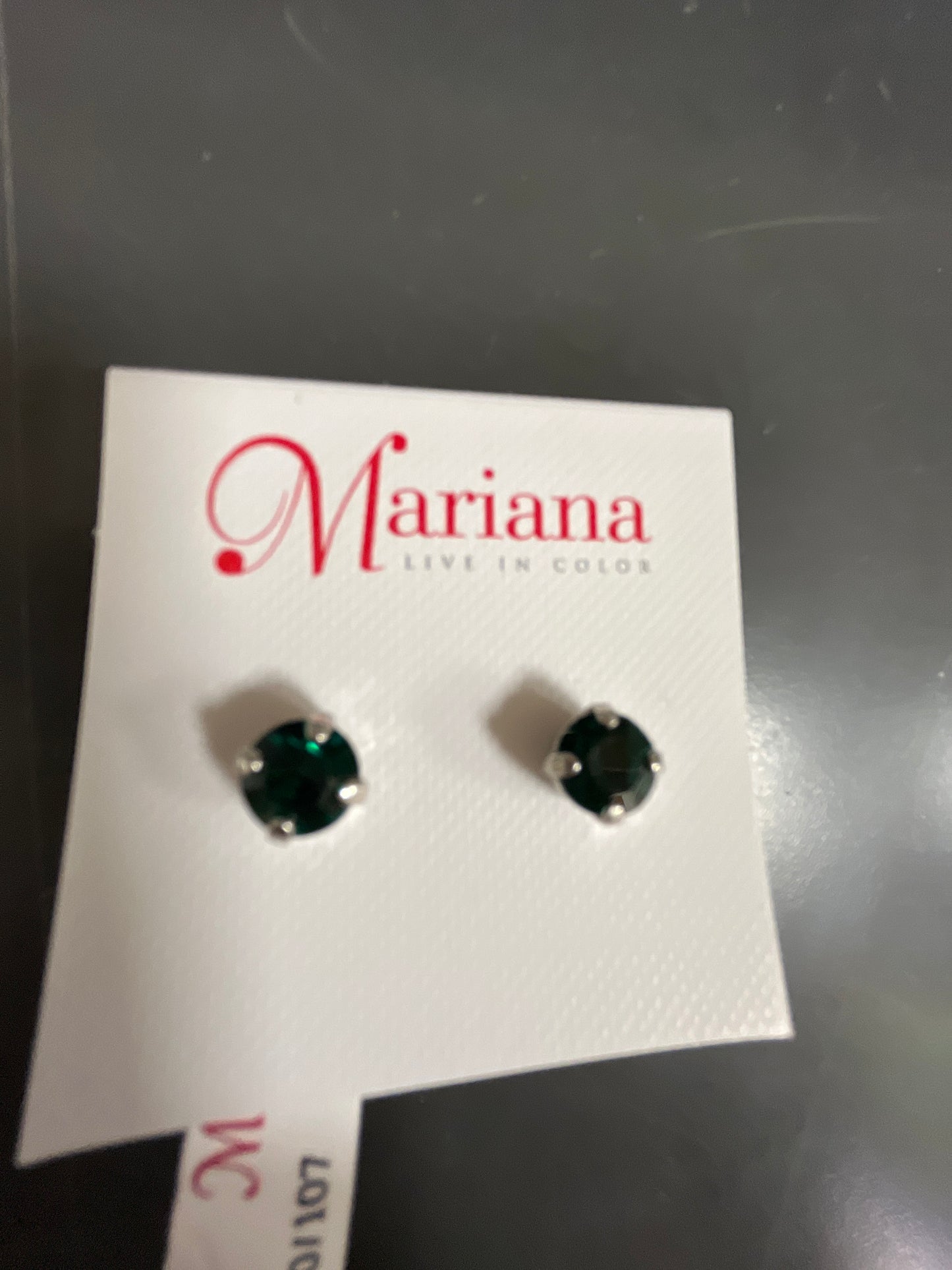 MARIANA - EARRINGS - MEDIUM STUD EMERALD
