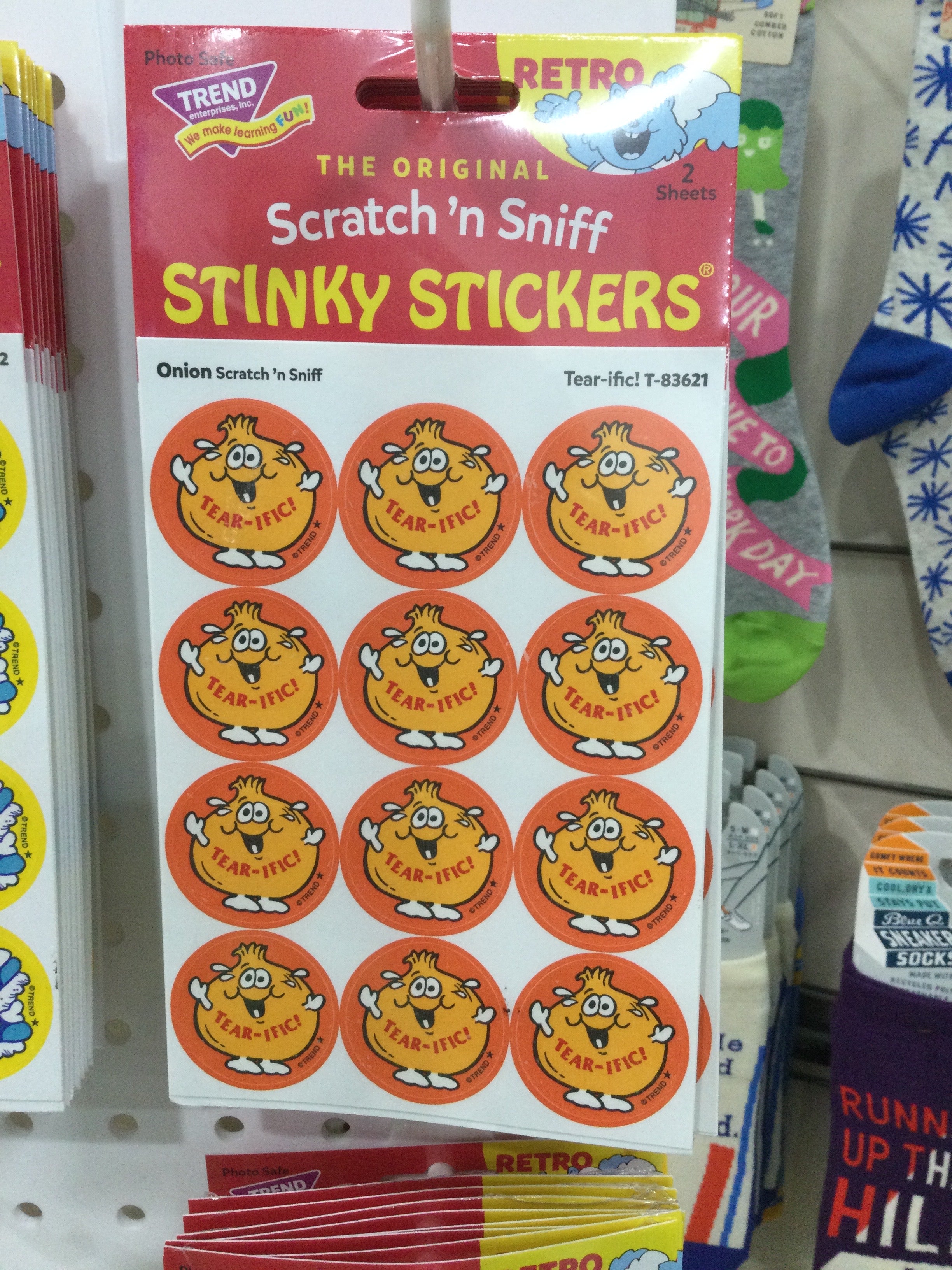 SCRATCH N SNIFF STINKY STICKERS - ONION