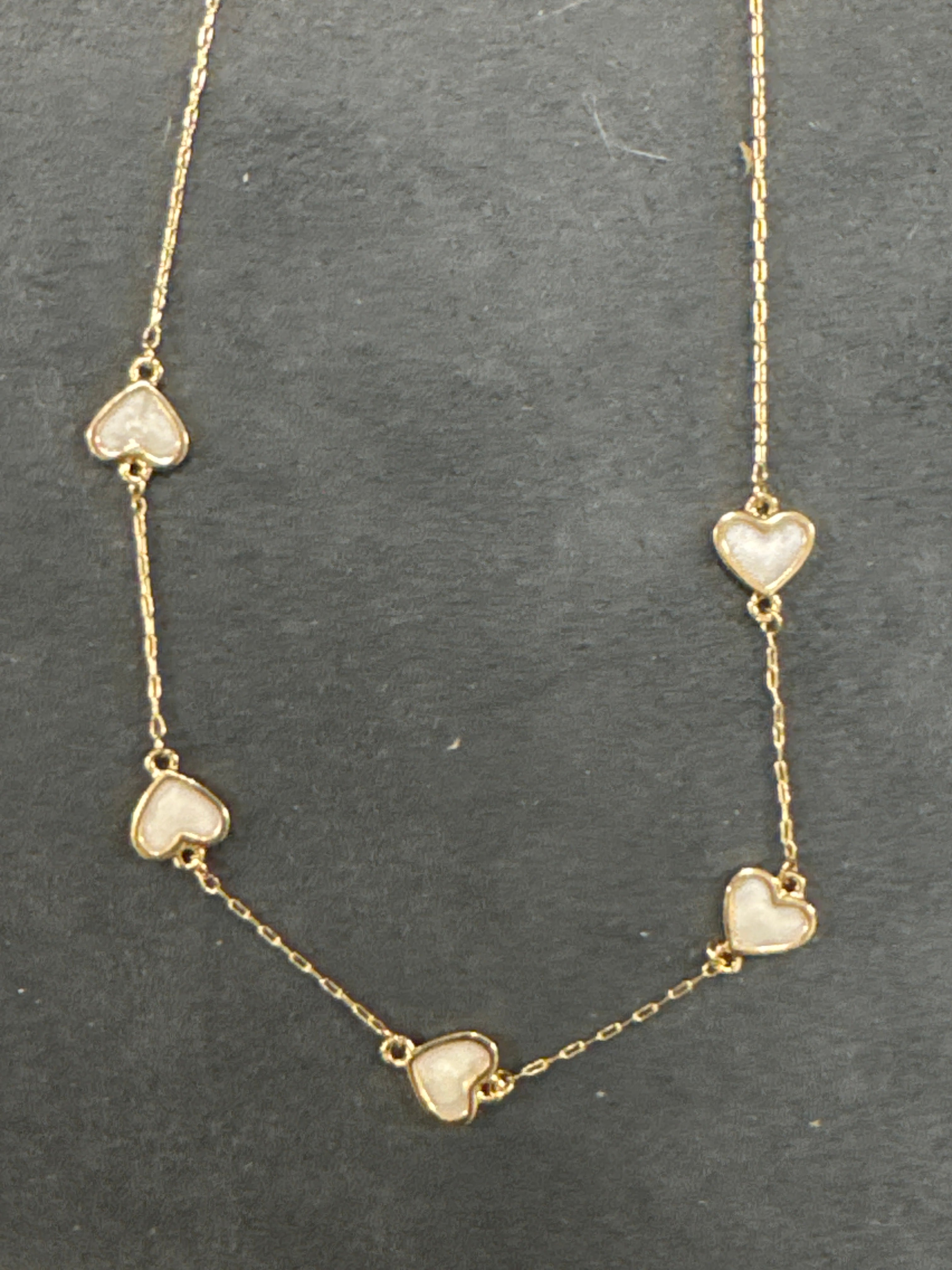 GOLD NECKLACE W/5 IVORY HEARTS