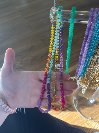 COLORED STONE NECKLACE