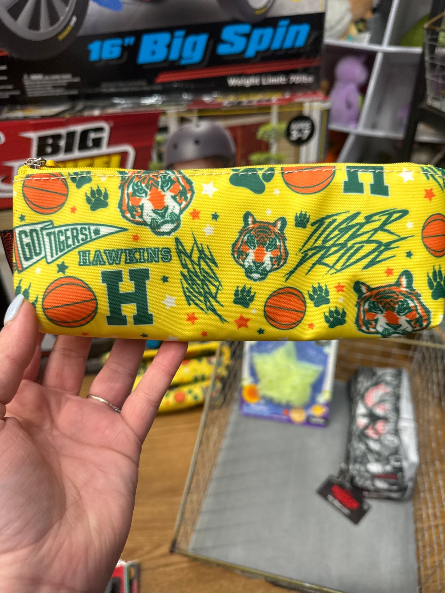 STRANGER THINGS POUCH - HAWKINS
