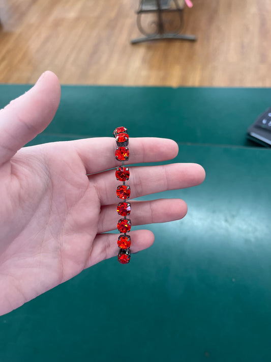 BLK BRCLT RED ORANGE STONES