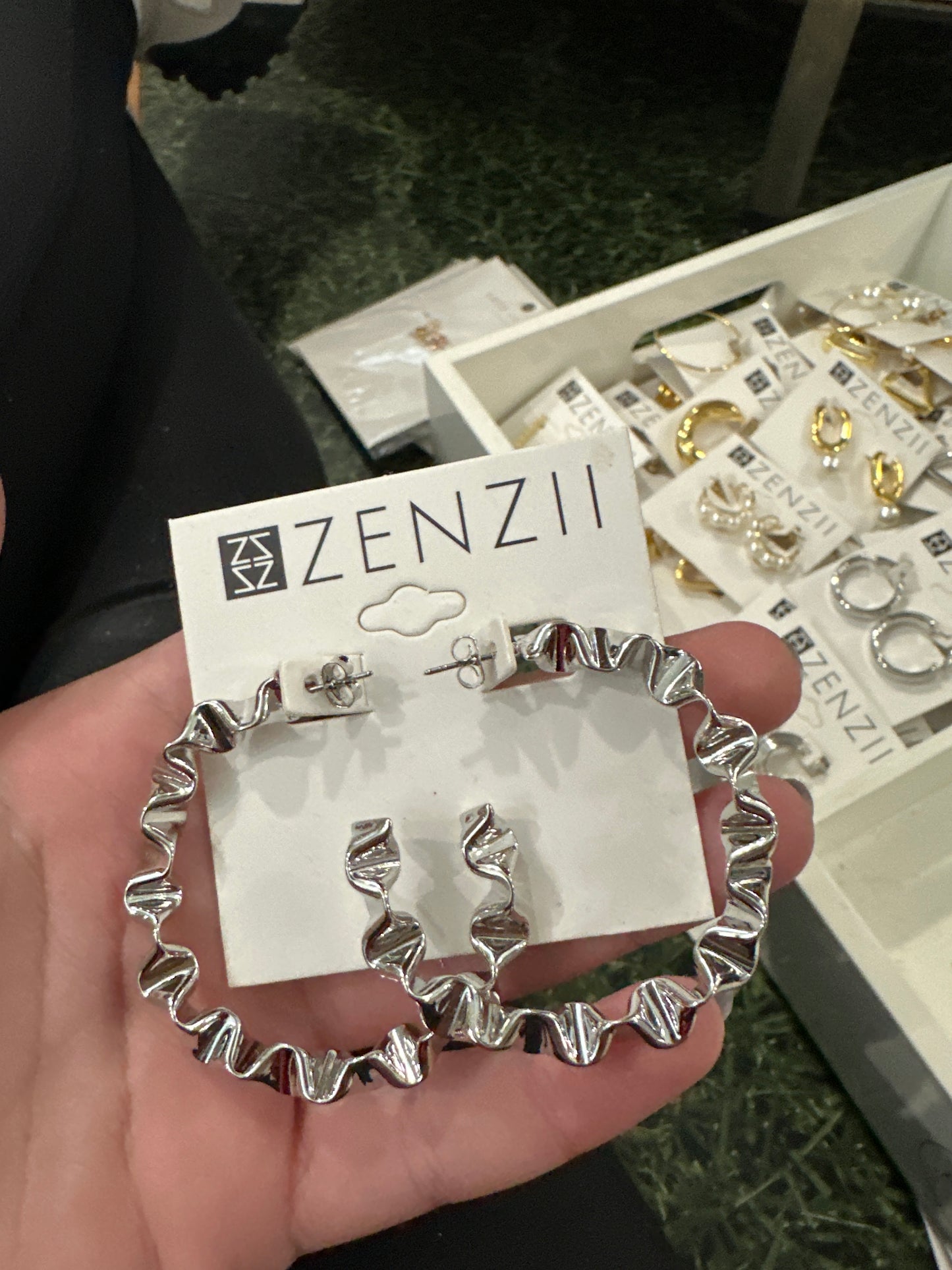 TWISTED CRINKLE HOOP EARRINGS - SILVER