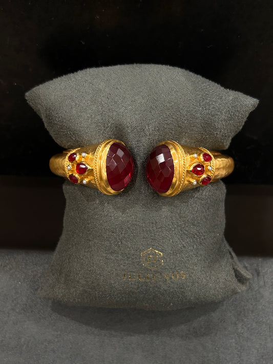 CASSIS CUFF GLD IRR RUBY RED W/PEARL ACCENT