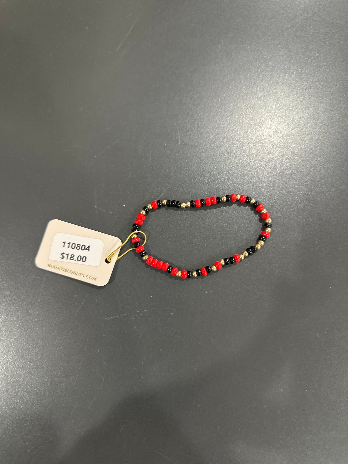 GAME DAY SPRINKLE BRACELET - RED AND BLACK