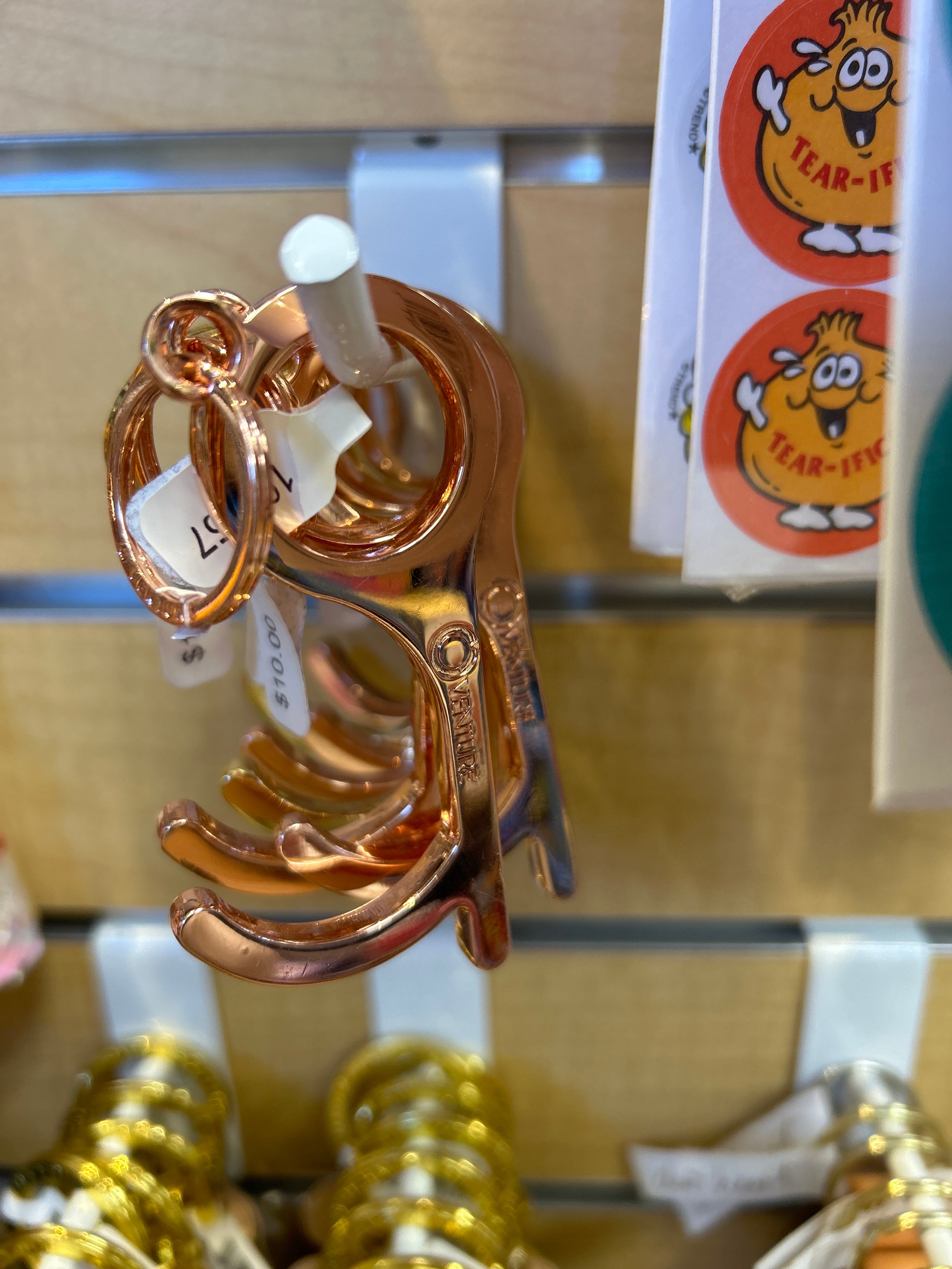 HANDS FREE KEYCHAIN - ROSE GOLD