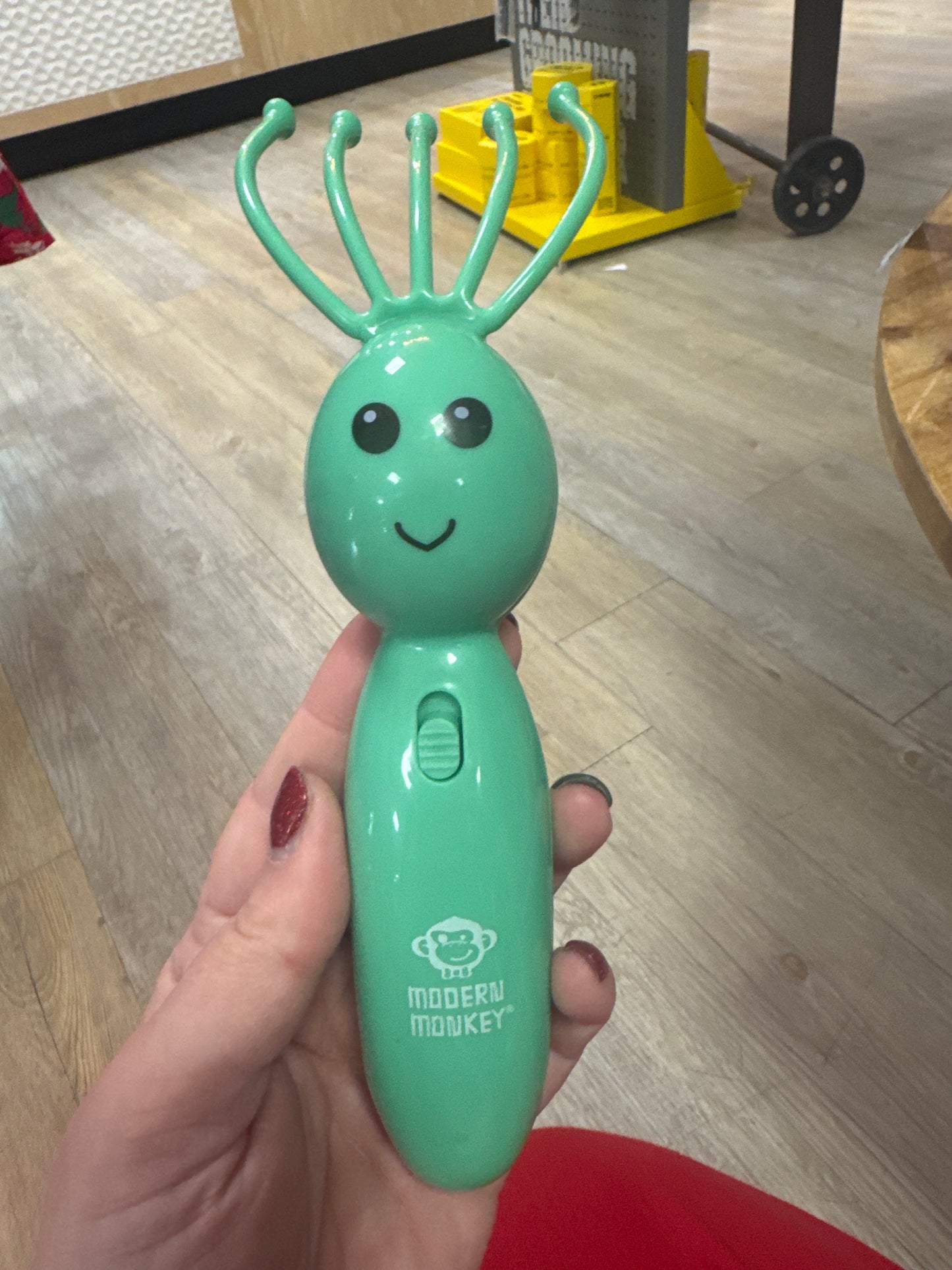 SHRIMP SCALPI  HEAD MASSAGER - Pharm Favorites by Economy Pharmacy
