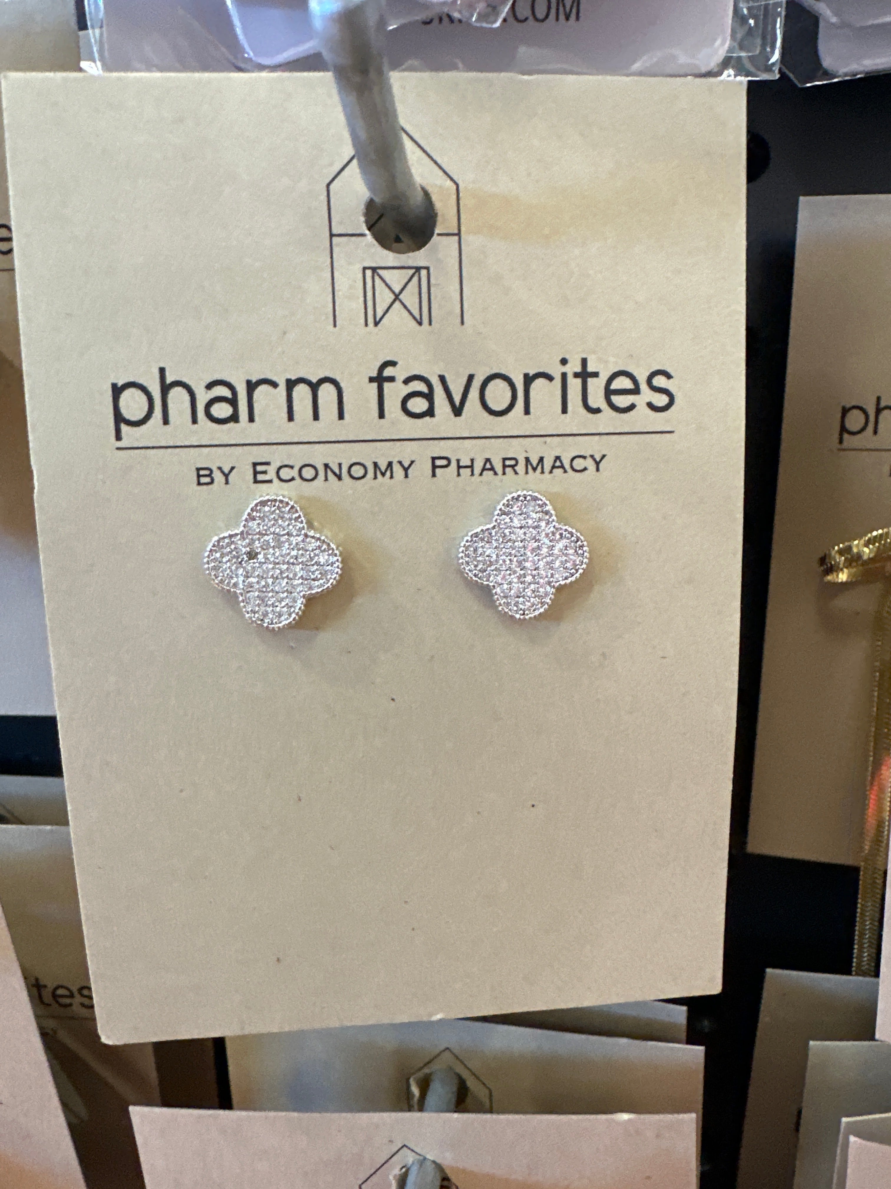 CLOVER STUDDED EARRINGS