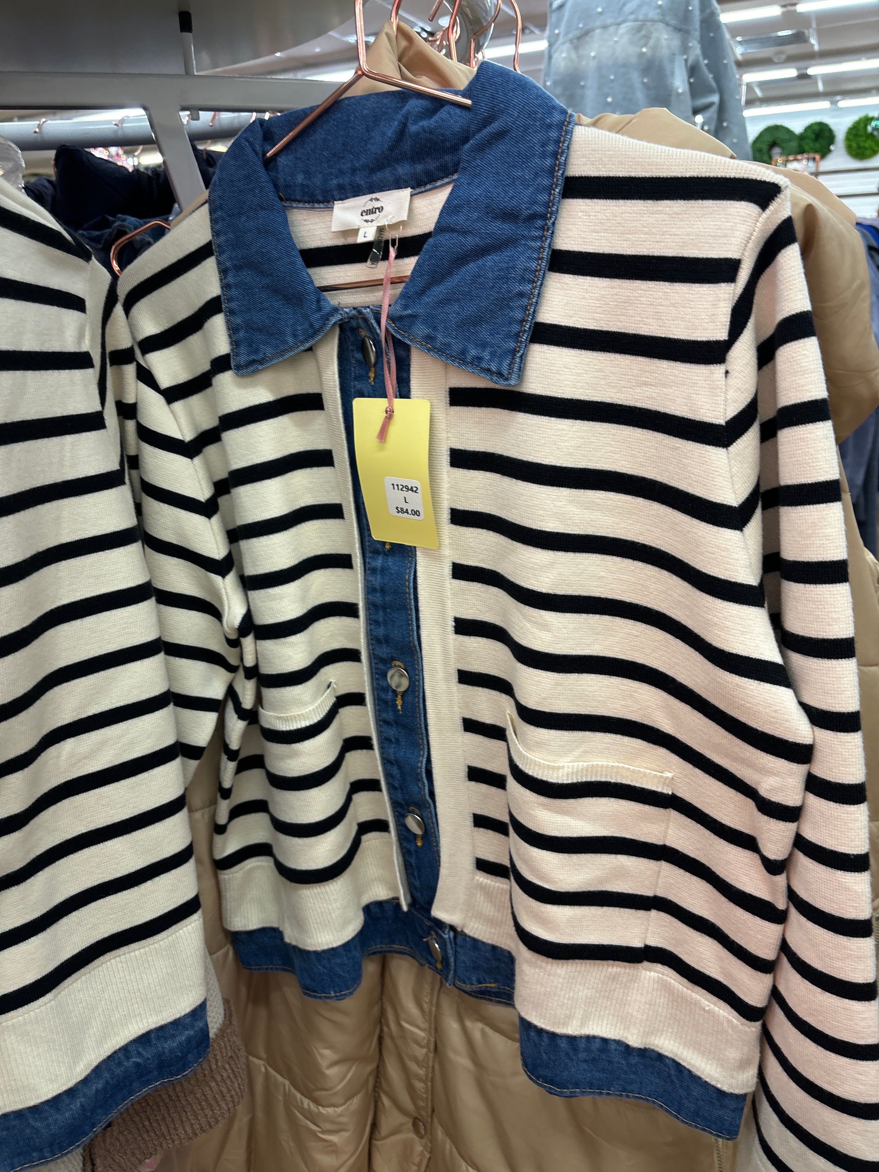 CREAM & BLACK STRIPE W/DENIM TRIM JACKET - L