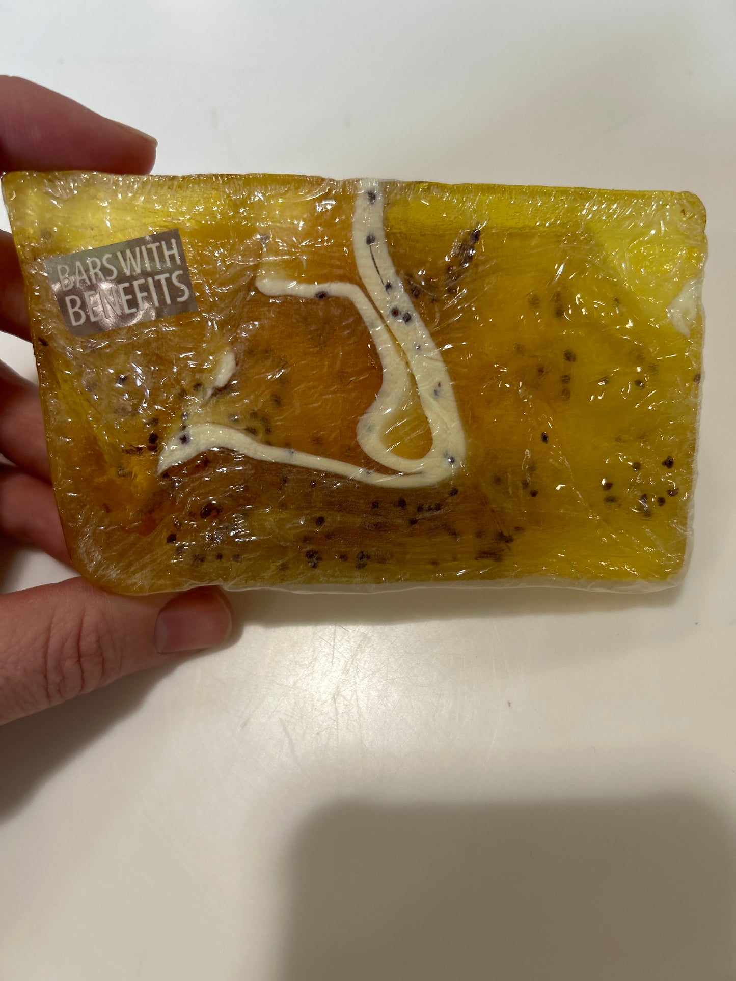 LEMONGRASS & CRANBERRY SEEDS BAR SOAP