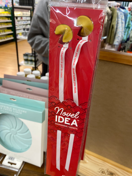 NOVEL IDEA BOOKMARKS