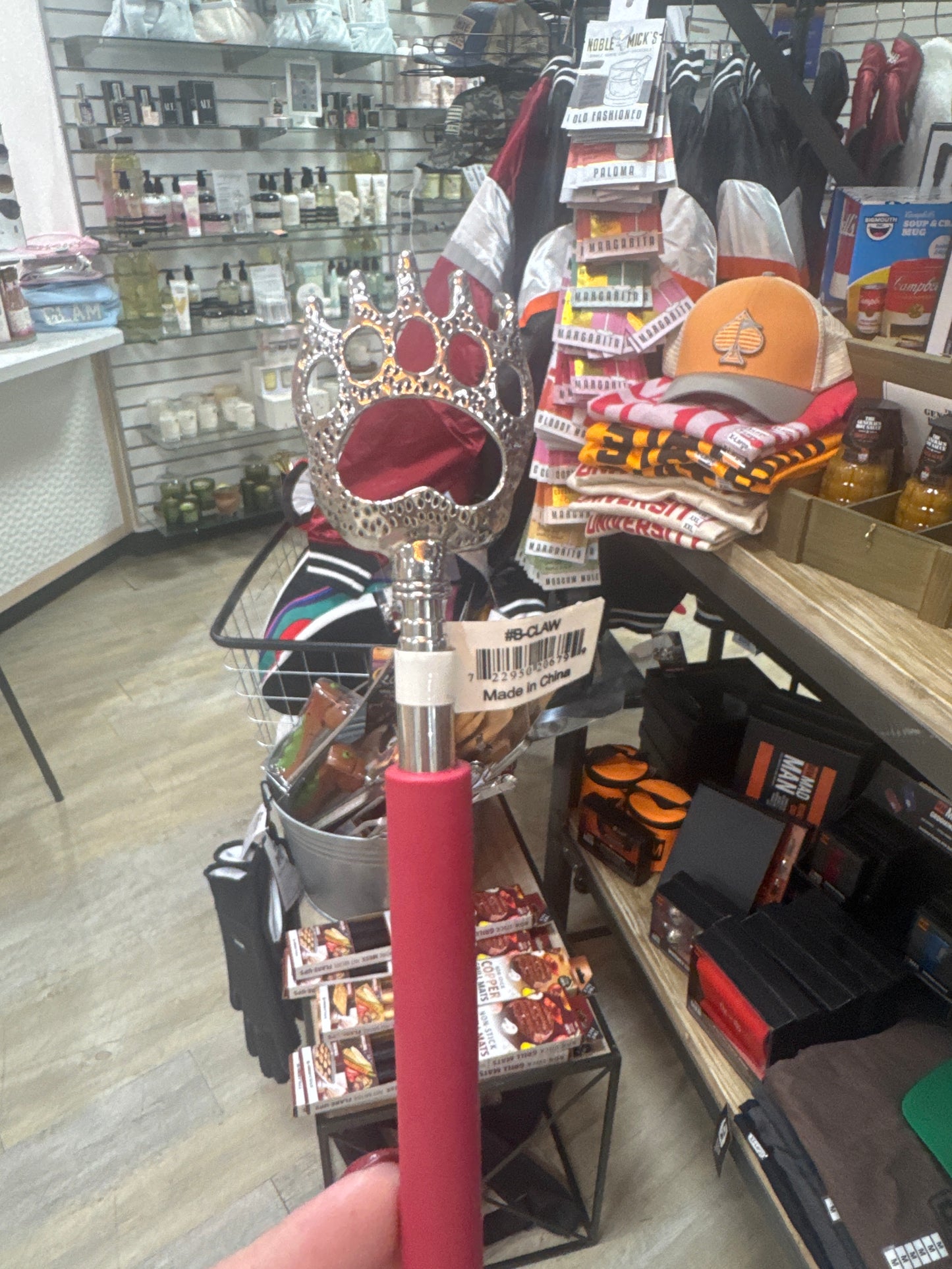 BEAR CLAW BACK SCRATCHER - Pharm Favorites by Economy Pharmacy